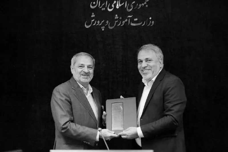 خیانت وزیر آموزش و پرورش به معلمان: رازهای پتروشیمی مروارید فاش شد